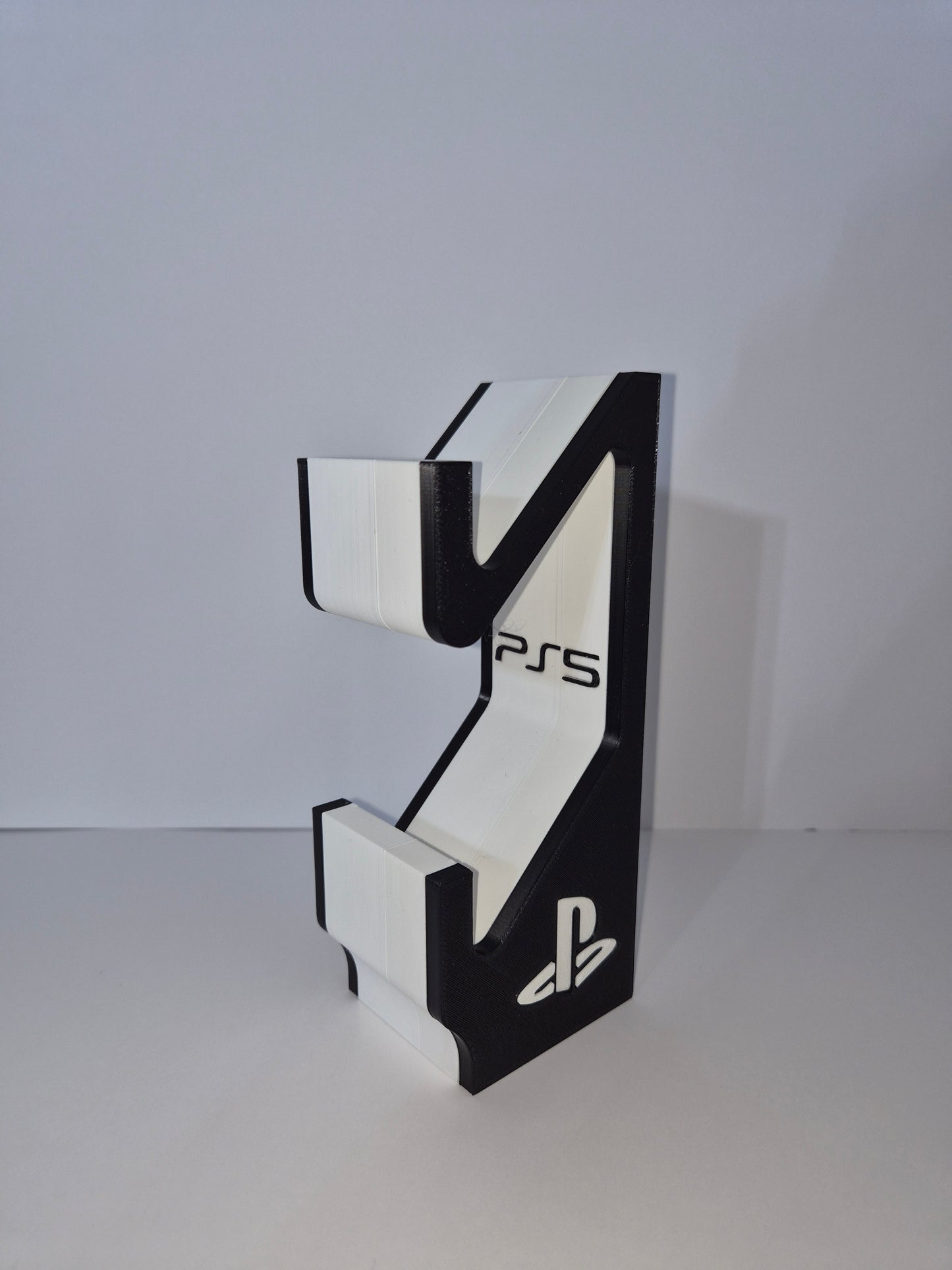 Dual Cradle Console Stand – PlayStation 5 Edition