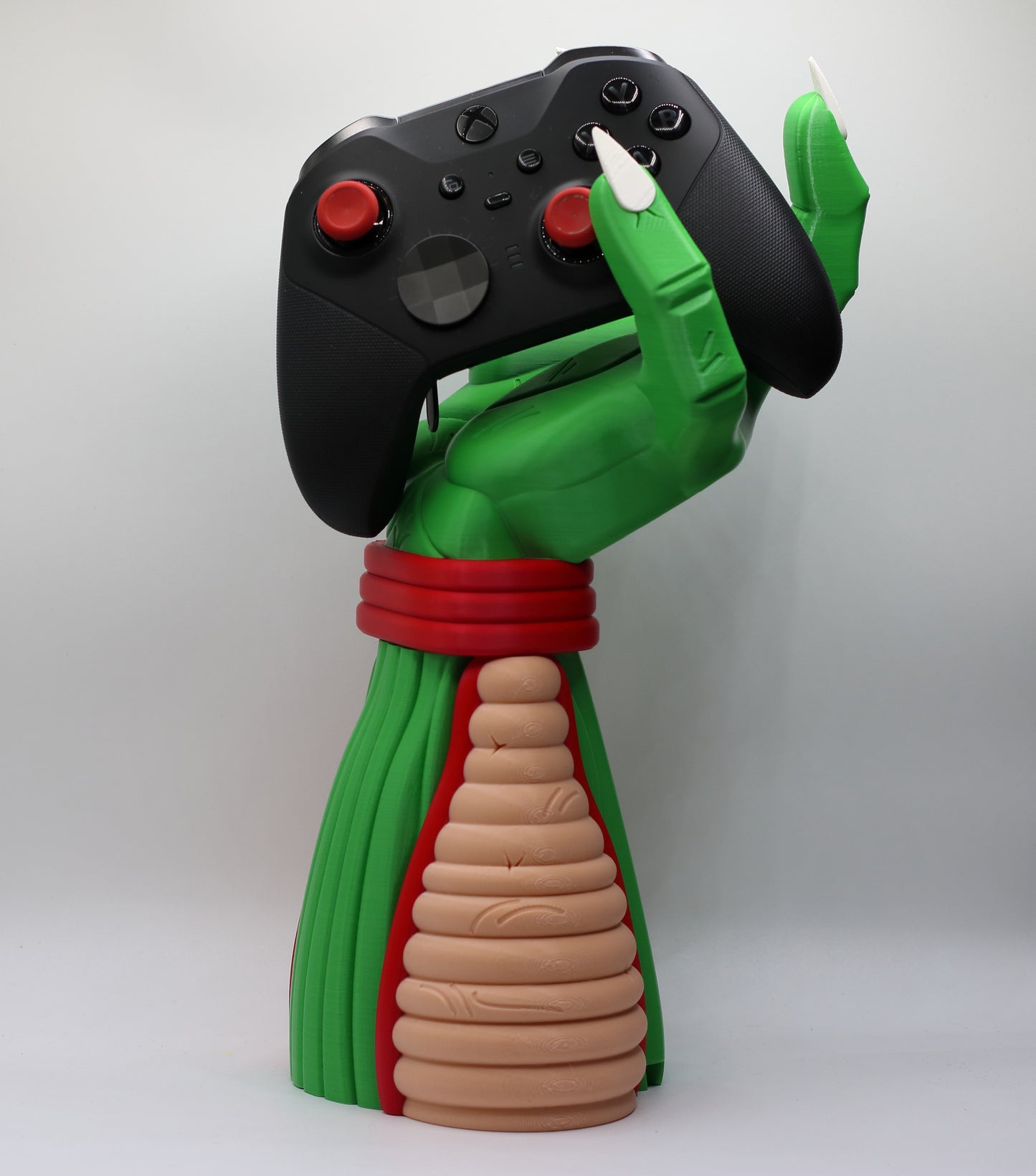 Piccolo Namekian Warrior Controller Stand – Dragon Ball Z Edition