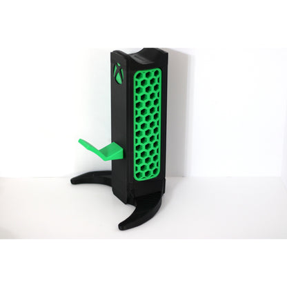Xbox-Inspired Headset & Controller Stand — 2-in-1 Tower with Honeycomb Accent