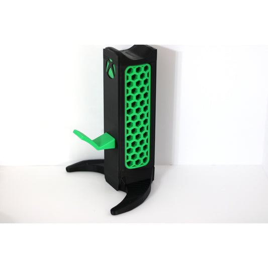 Xbox-Inspired Headset & Controller Stand — 2-in-1 Tower with Honeycomb Accent